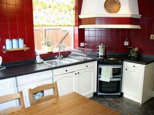 Fitted Kitchen Photo