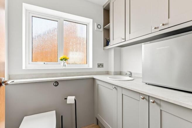 3 bed Bungalow to rent Image 9