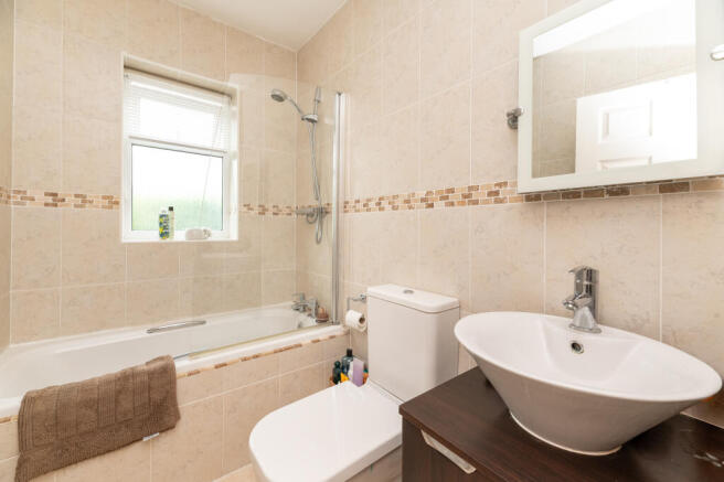 3 bed Detached for sale Image 11
