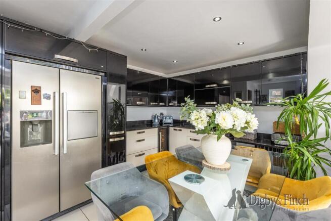 Open Plan Living Dining Kitchen