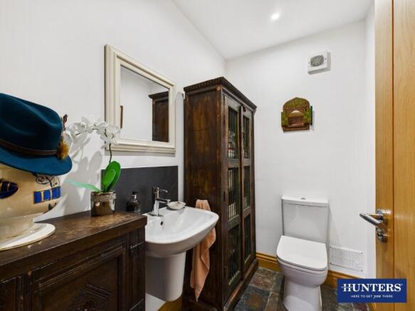 WC/Cloakroom