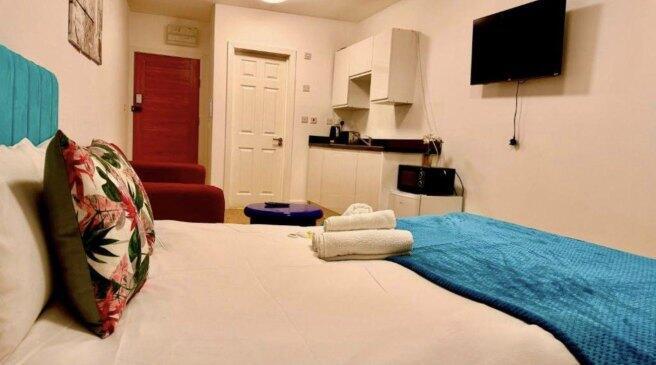 golders-green-road-nw11-8dy-1050463