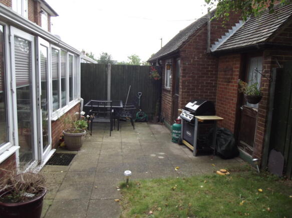 Photo 10