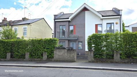 Victoria Road, New Barnet EN4