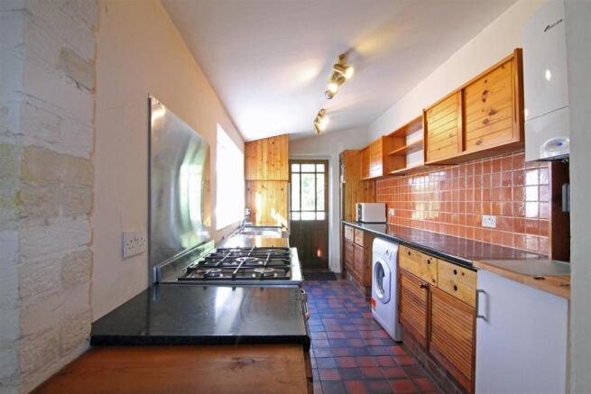 Kitchen.JPG