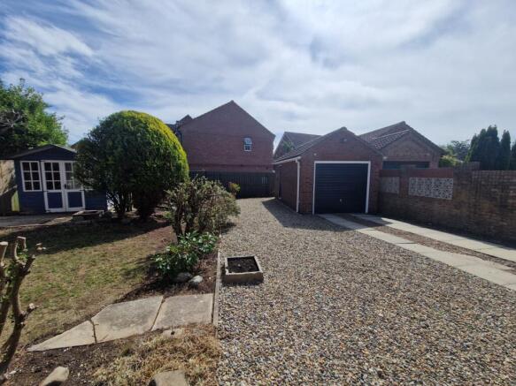 2 bed Bungalow for sale Image 7