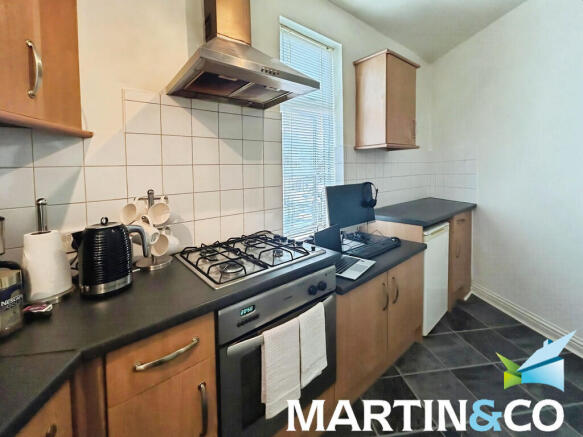 55f90947-WhatsApp...