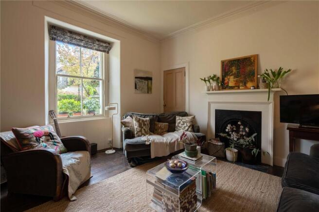 5 Bell Place