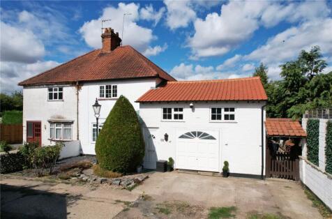 The Street, Wrecclesham, Farnham, Surrey, GU10