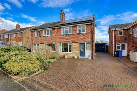 Brooke Drive, Brimington, Chesterfield, Derbyshire S43
