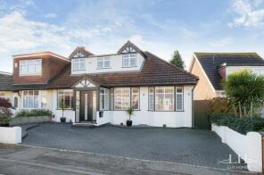 119, Burnway, Hornchurch RM11 3SW
