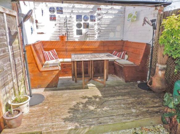Decking Seatin...