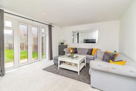Alderney Avenue, Newton Leys, Bletchley, Milton Keynes, MK3
