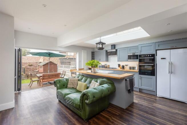 Langton Road 42 Kitchen-1.jpg