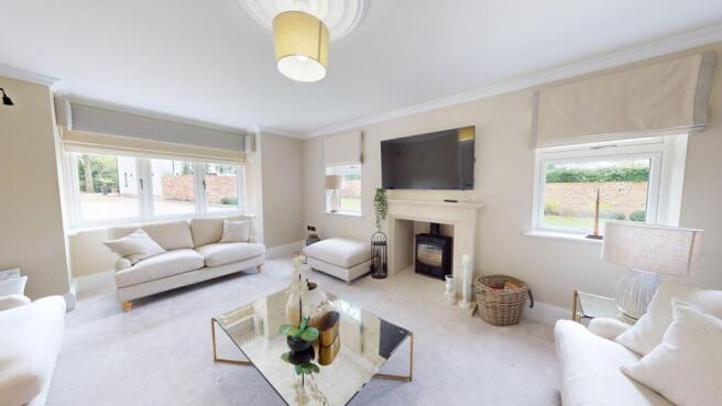 6 bed Detached for sale Image 6
