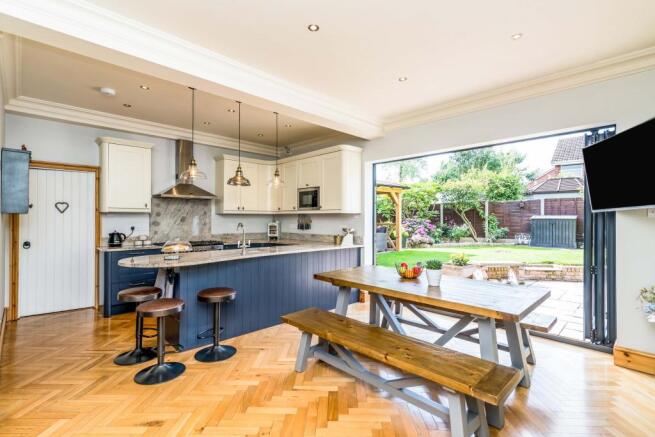 Kitchen/breakfast ro