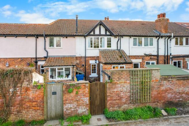 2 bed Terraced for sale Image 10