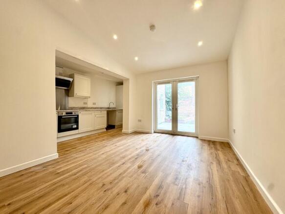 Kitchen / Living Area