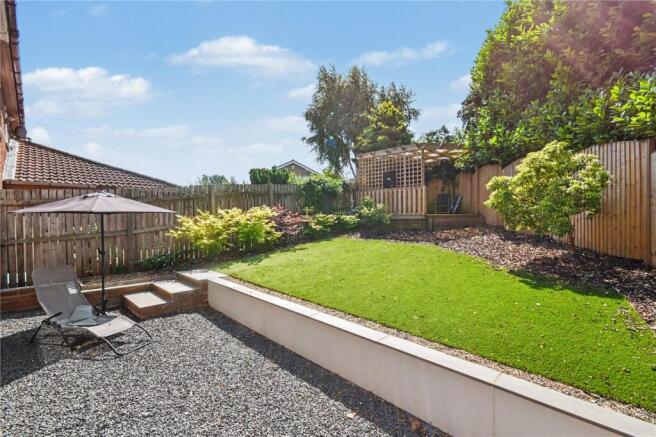 3 bed Semi-Detached for sale Image 8