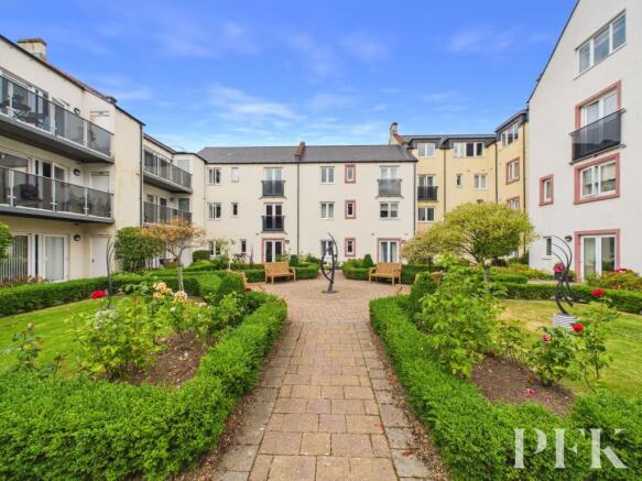Friargate, Pele Court Friargate, CA11 photo 4