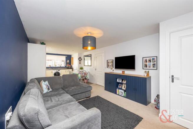 Fletcher Way 44-008.JPG