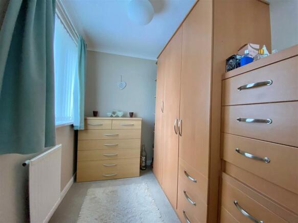 DRESSING AREA.jpg