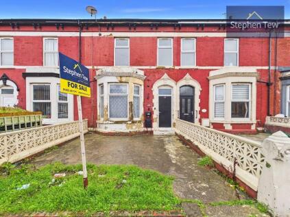 Carshalton Road, Blackpool, FY1