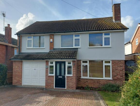 4 Bedroom Detached for Rent
