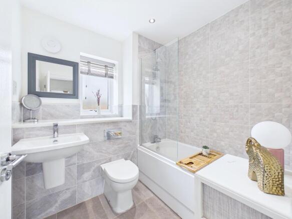 3 bed Semi-Detached for sale Image 3