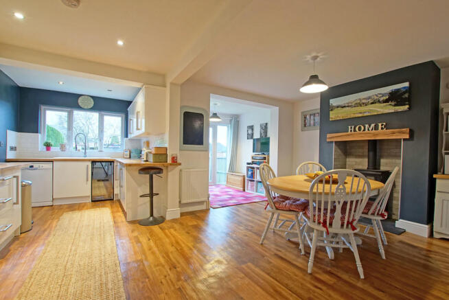 Kitchen/Dining/Fa...