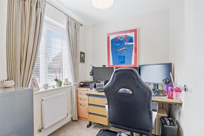 20 Gresley Way - study.jpg