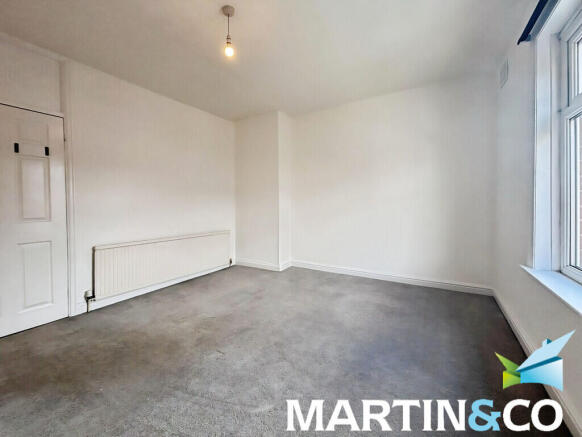 3 bed Terraced to rent Image 12