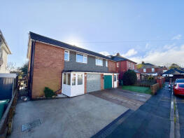 3a, Duncroft Gardens, Shanklin PO37 7JJ