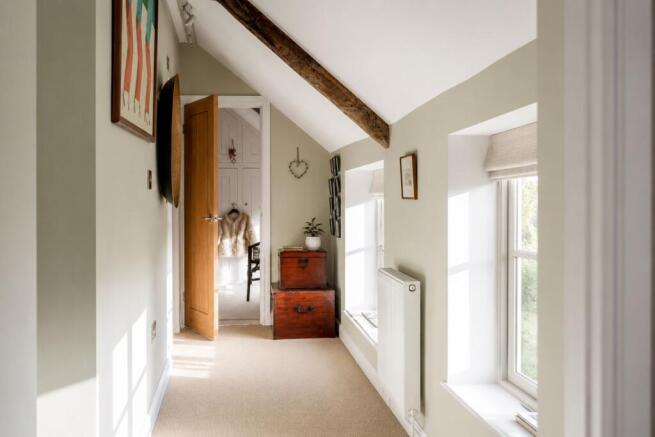 4 bed Village House for sale Image 12