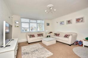 Flat 1, 30 Downsmeade, Upperton Road, Eastbourne BN21 1JS