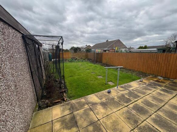 2 bed Semi-Detached Bungalow for sale Image 12