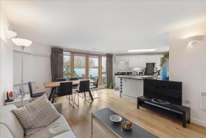 Flat 9, 70 72 Oxford House, Hammersmith Bridge Road, London W6 9DB
