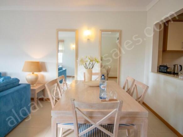 Lounge/diner