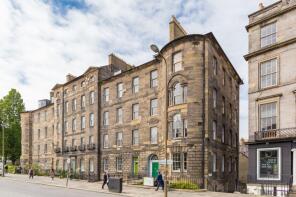 2f1, 3, Gayfield Place, Broughton, Edinburgh EH7 4AB