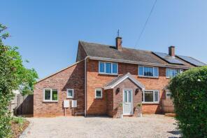 51, Walton Avenue, Banbury OX17 3LA