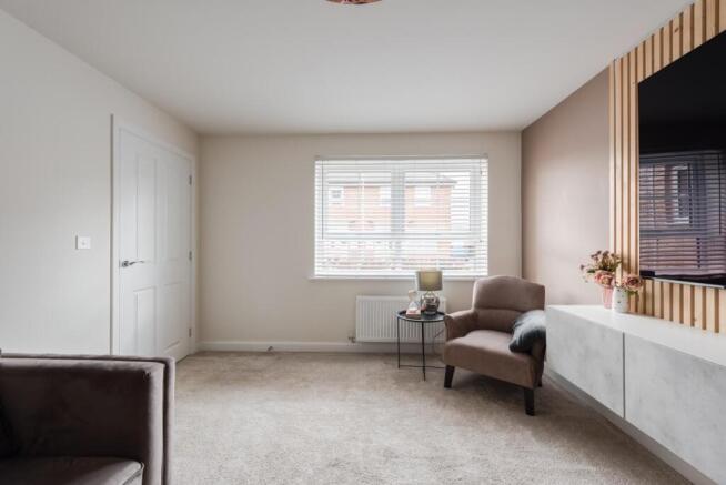 4 bed Detached for sale Image 10