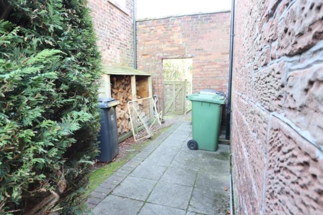 Photo 28