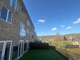 20, Staley Road, Ashton-under-lyne OL5 9NT