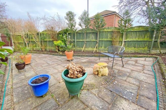 2 bed Semi-Detached Bungalow for sale Image 9