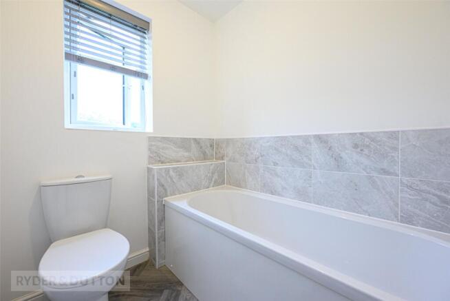3 bed Detached for sale Image 9