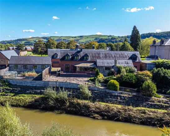Glanrhyd, Llanidloes Road, Newtown, Powys photo 4