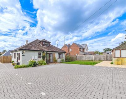Chapel Lane, Bransgore, Christchurch, Dorset, BH23