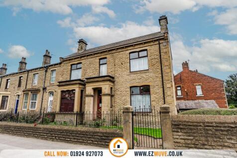 Huddersfield Road, Dewsbury, WF13