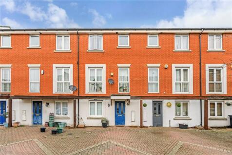 Norwich Crescent, Chadwell Heath, RM6