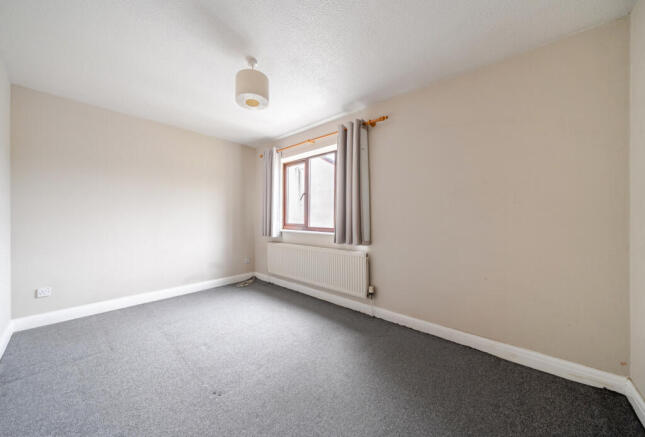 1433421-1-69c2944...